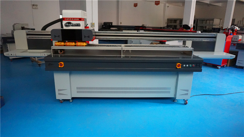 平湖uv打印機什么價格(圖1) 平湖uv打印機什么價格(圖1)